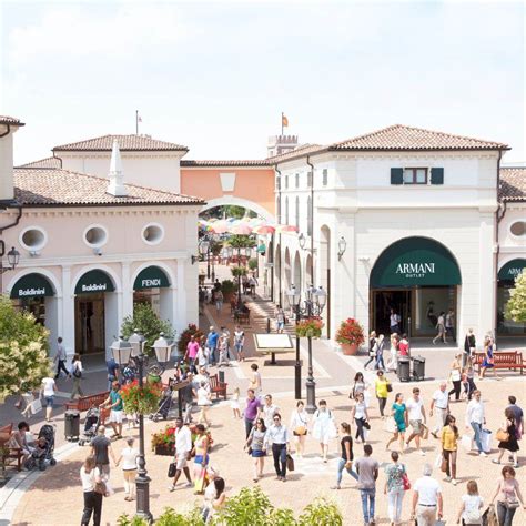 prada outlet mcarthur|Noventa di Piave Designer Outlet .